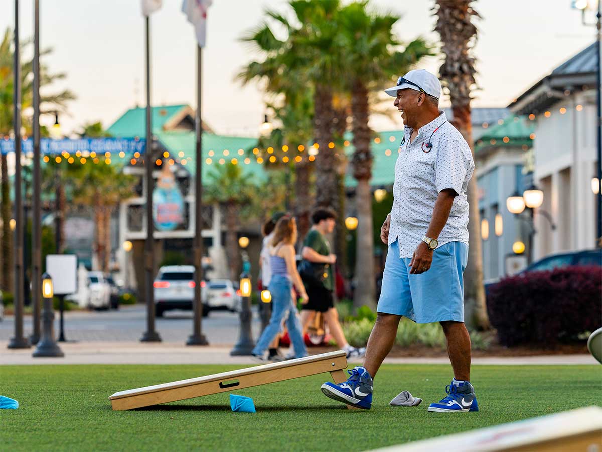 The Lawn at Destin Commons