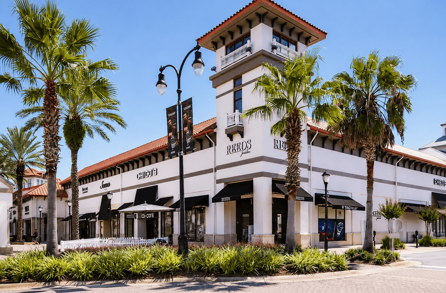 Leasing at Destin Commons